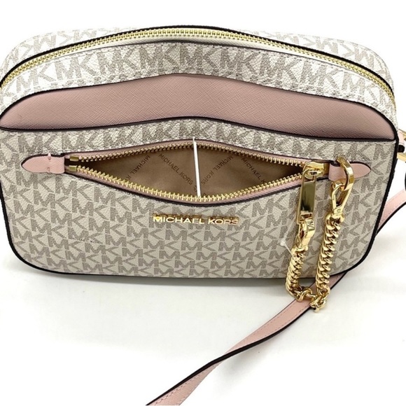 Michael Kors EW Zip Chain Xbody Bag Vanilla/ Light Pink - Picture 13 of 14